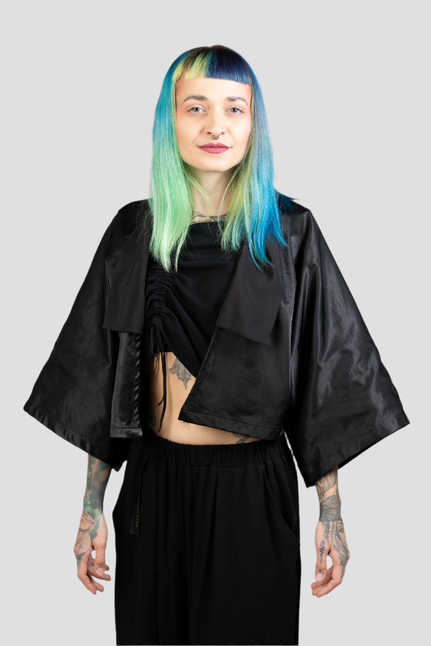 SATIN_ crop kimono